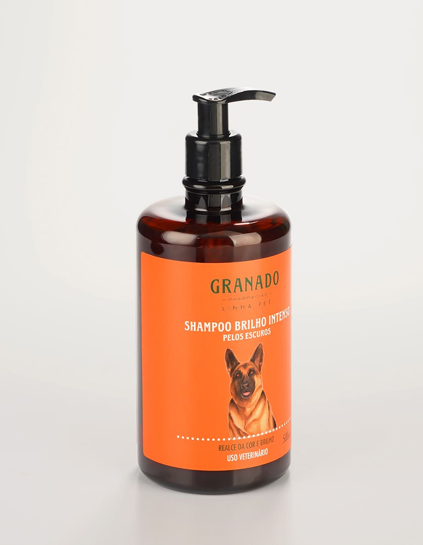 Shampoo Pet Brilho Intenso Pelos Escuros 500ml